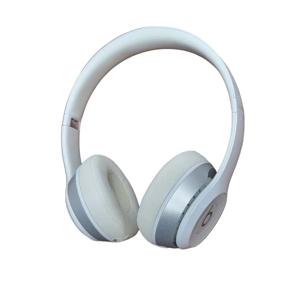 Beats Solo Wireless